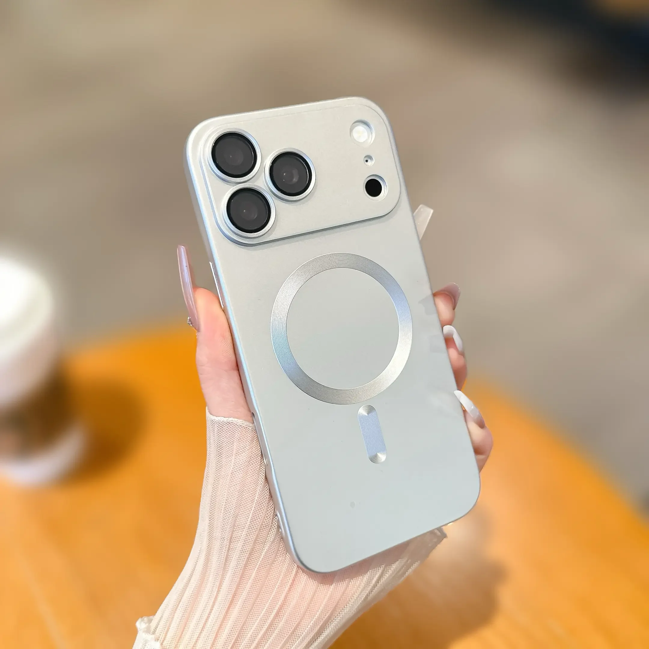 Phone Cases Men - New Metallic Paint Magnetic Charging Phone
