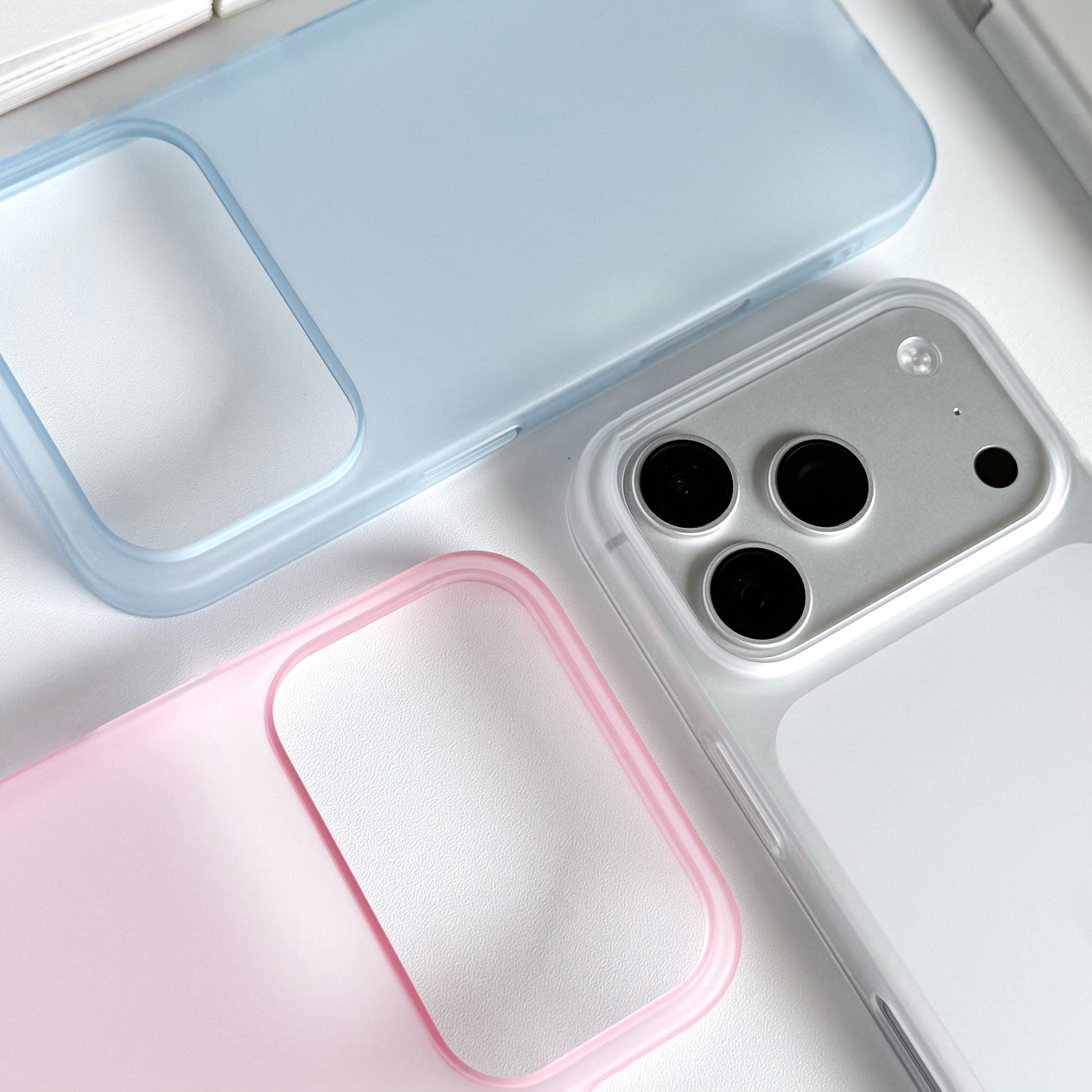 Ultra Thin Translucent Frosted - Matte Frosted Case บทวิจารณ์และราคา